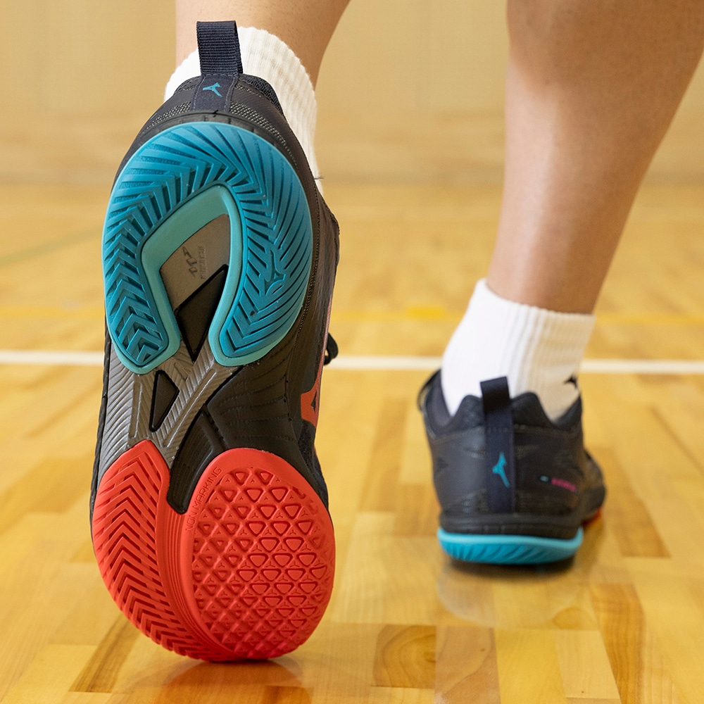 ウエーブドライブNEO4(卓球)|81GA2500|シューズ|卓球|ミズノ公式オンライン