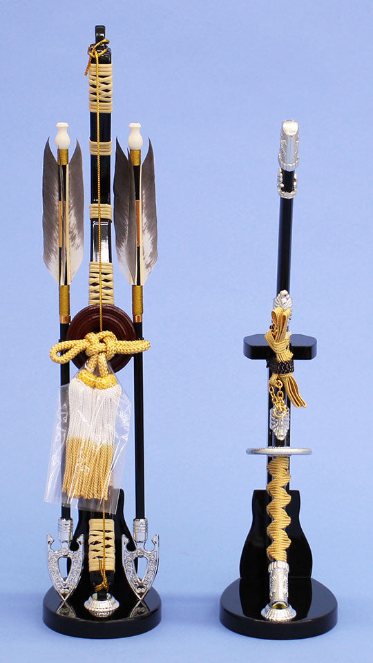 五月人形用付属品、弓太刀セット単品販売13号 銀 – 寿鳳人形の東芸