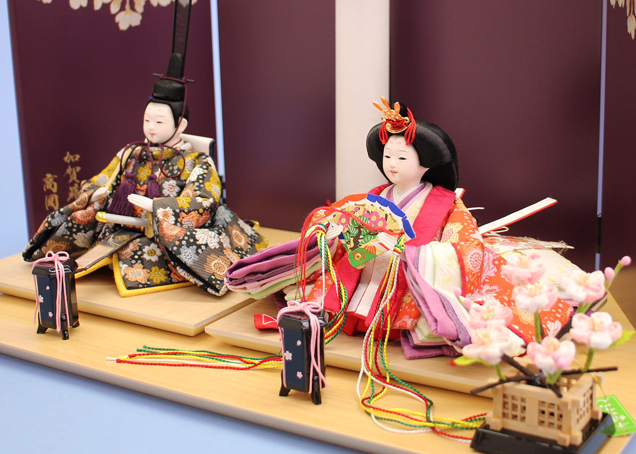 雛人形 平飾り 幅50cm｜小芥子 オレンジ 光琳桜 紫 – 寿鳳人形の東芸