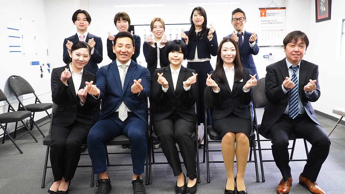 2025年度 新入社員入社式が行われました。 | ジュエリーカミネ OSAKA