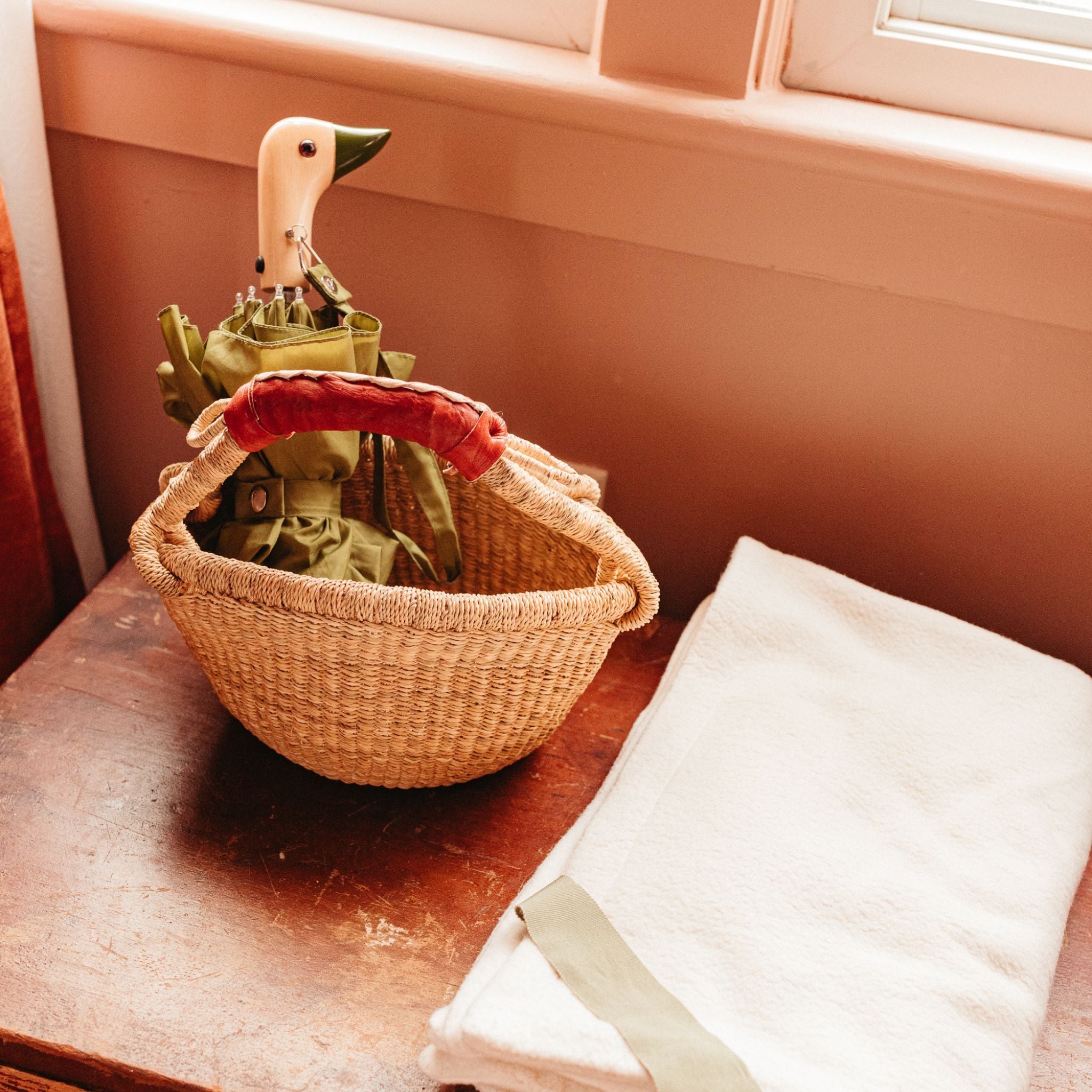 Mini Natural Bolga Basket with Tan Leather – Kaaterskill Market