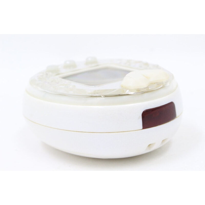 買取実績 |BANDAI たまごっちピース ホワイト - 大阪 京都 奈良の買取