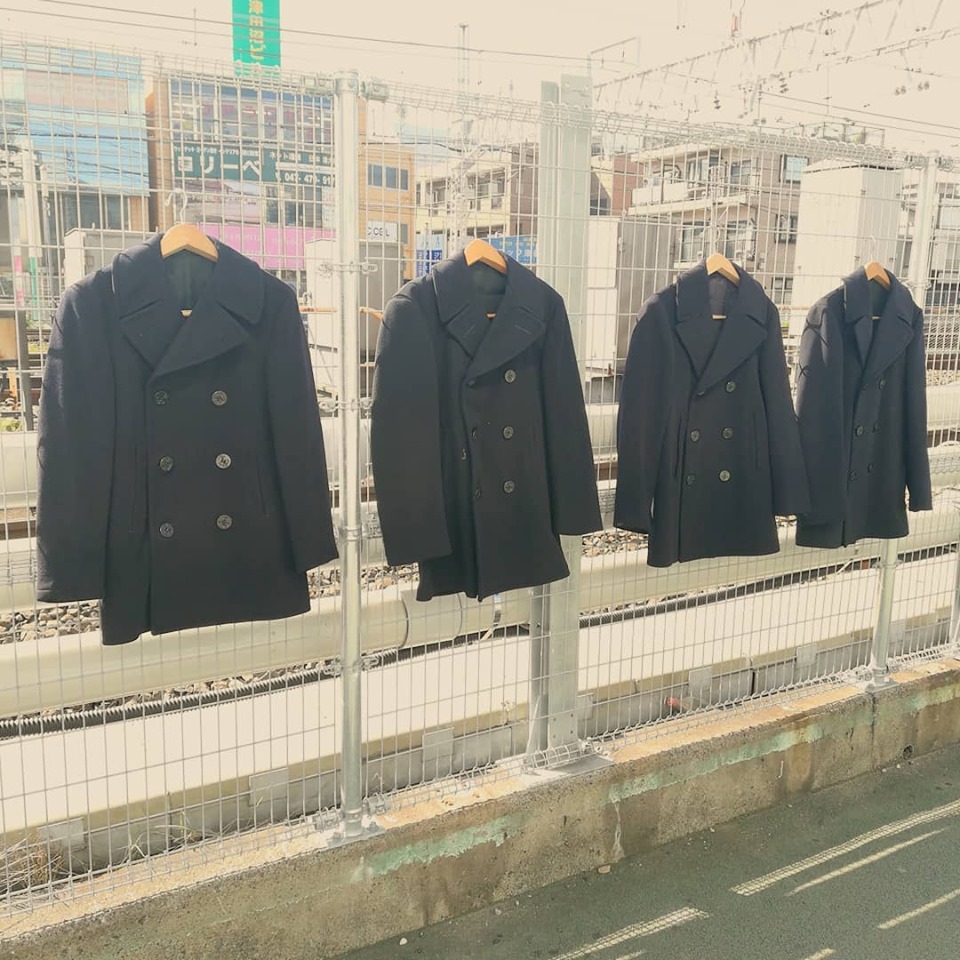 KERSEY」素材で重厚感のあるアメリカ海軍実物本物ビンテージPコート