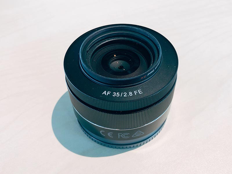 低価格で軽い！α7シリーズの機動力をいかせる SAMYANG 35mm F2.8レンズ