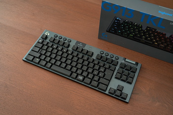G913TKL レビュー：待望のテンキーレス版！！薄型・遅延ゼロの