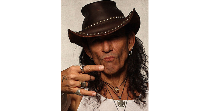 RATTのヴォーカリストとして不変の地位を確立している孤高のロッカー