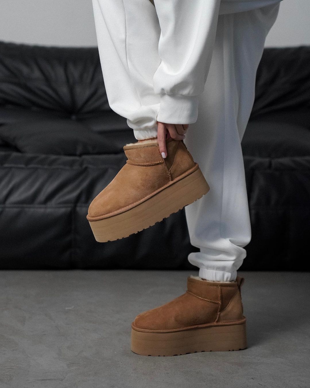 UGG Ultra Mini Platform Chestnut - KICKOUT