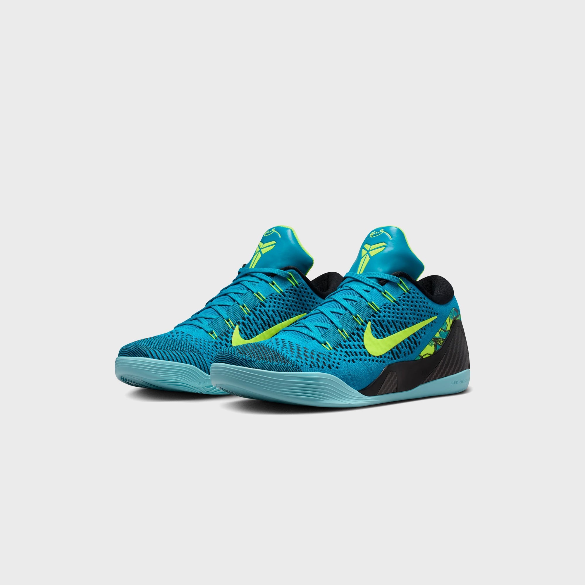 Nike Kobe 9 Elite Low Protro - Neo Turquoise / Volt / Midnight