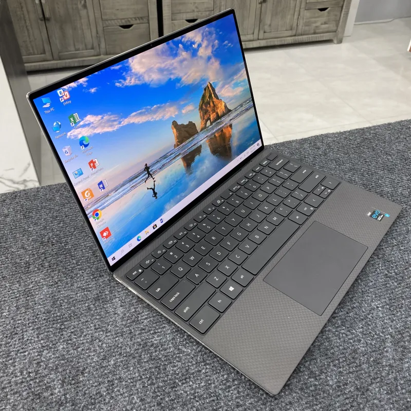 DELL XPS 13 9310 | Core i7 - 1185G7 | 16GB RAM | 1TB SSD | 13.4