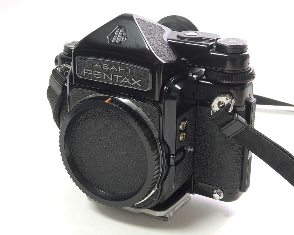 第122話 PENTAX67 ペンタックス67の露出計駆動用チェーンの修理 – こ
