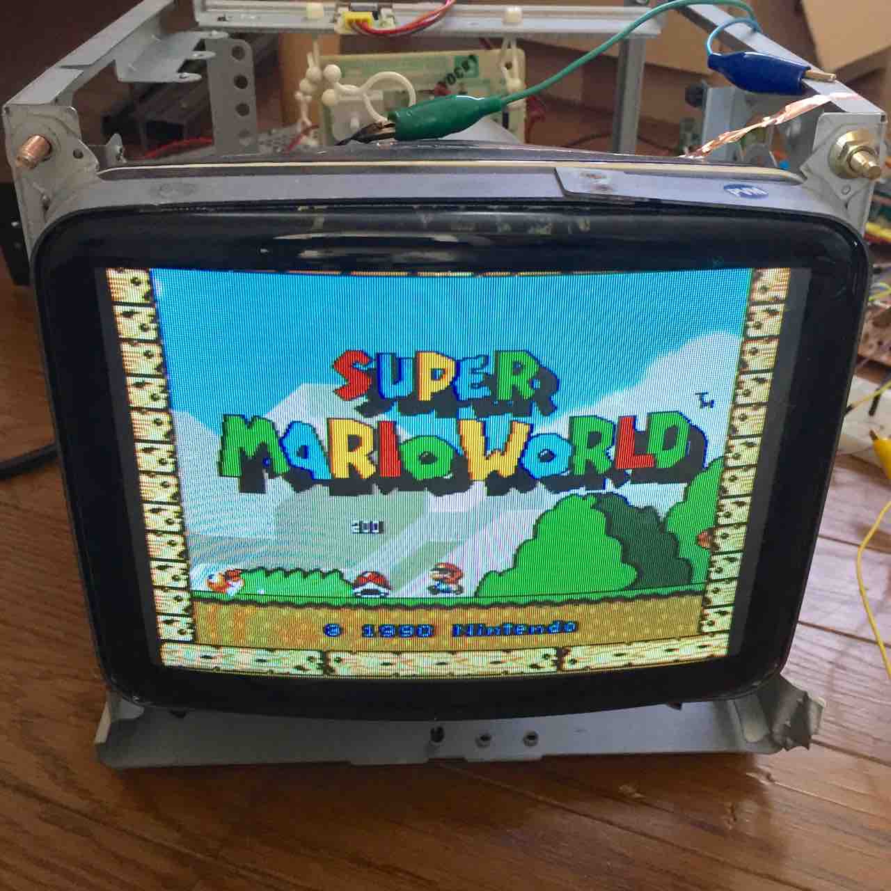 ブラウン管モニターにスーパーファミコンのRGBをつないだら綺麗でした