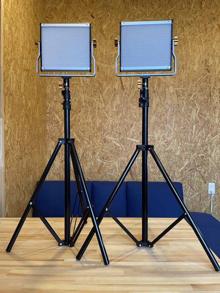 動画の明るさ調整はこれで解決！Neewer 2パック 調光可能な二色480 LED