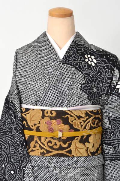 訪問着[黒地・総絞り]｜着物レンタルあき (来店着付け無料・全国配送無料)