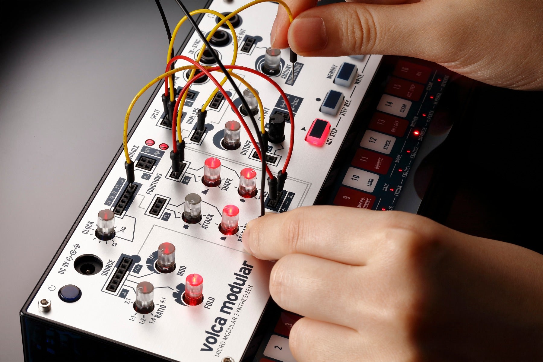 Korg Volca Modular Micro Modular Synthesizer – Kraft Music