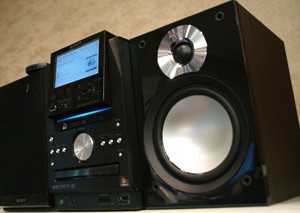 大人な高級オーディオに進化したHDDコンポ 「NAS-M95HD」 - ソニーが