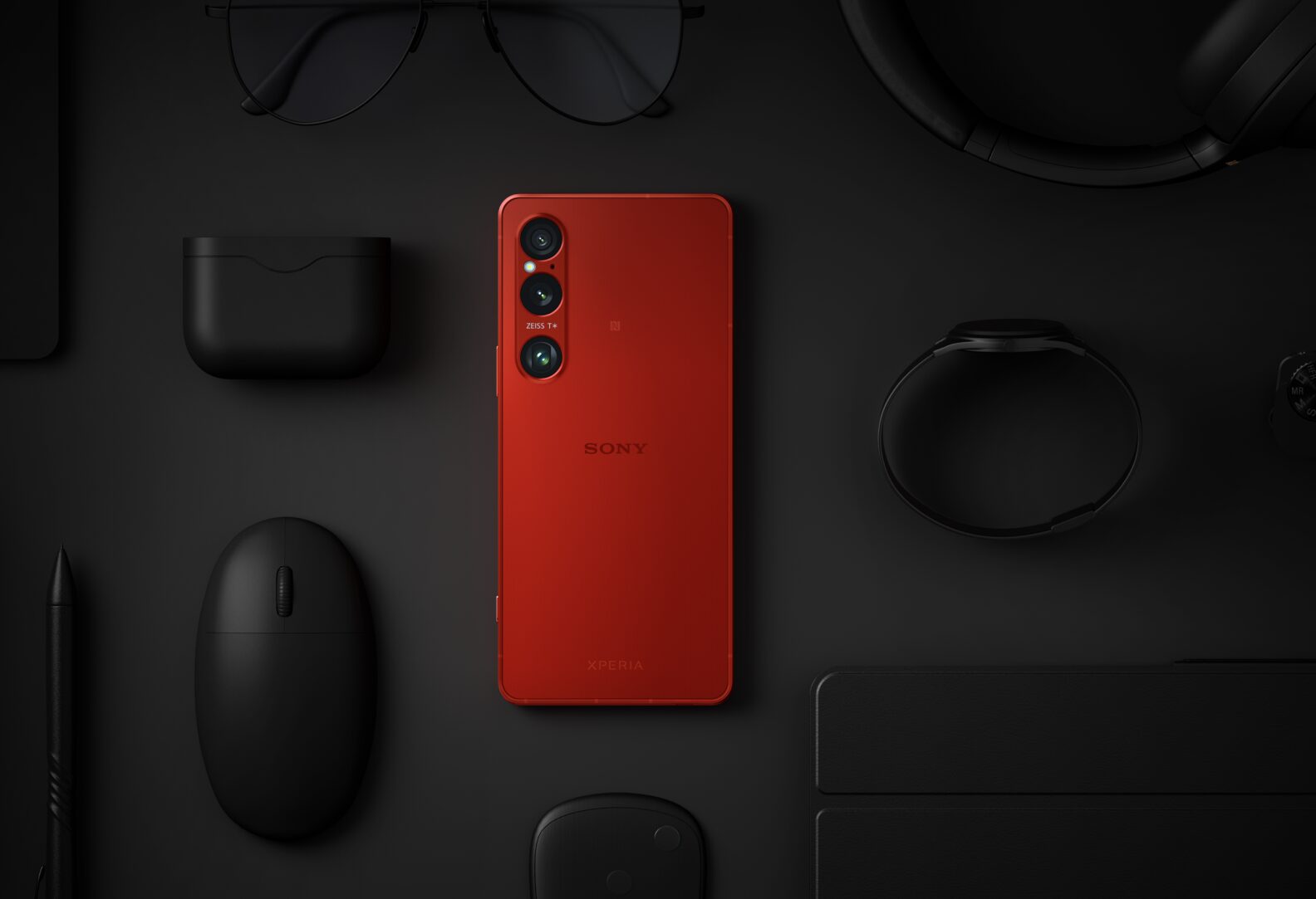 ソニー、人気のXperia 1 VI「スカーレット」をヨーロッパでも発売