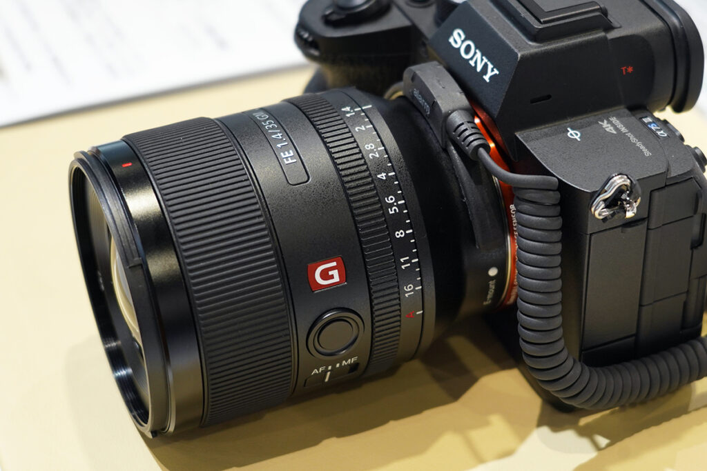 フルサイズ対応の GMaster 単焦点レンズ FE 35mm F1.4 GM 「SEL35F14GM