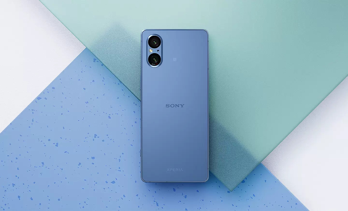 ソニーが、SIMフリーモデル「Xperia 5 V(XQ-DE44)」を10月27日(金)発売
