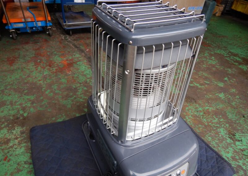 中古品 トヨトミ 自然対流強制通気形開放式石油ストーブ KF-N195 2014