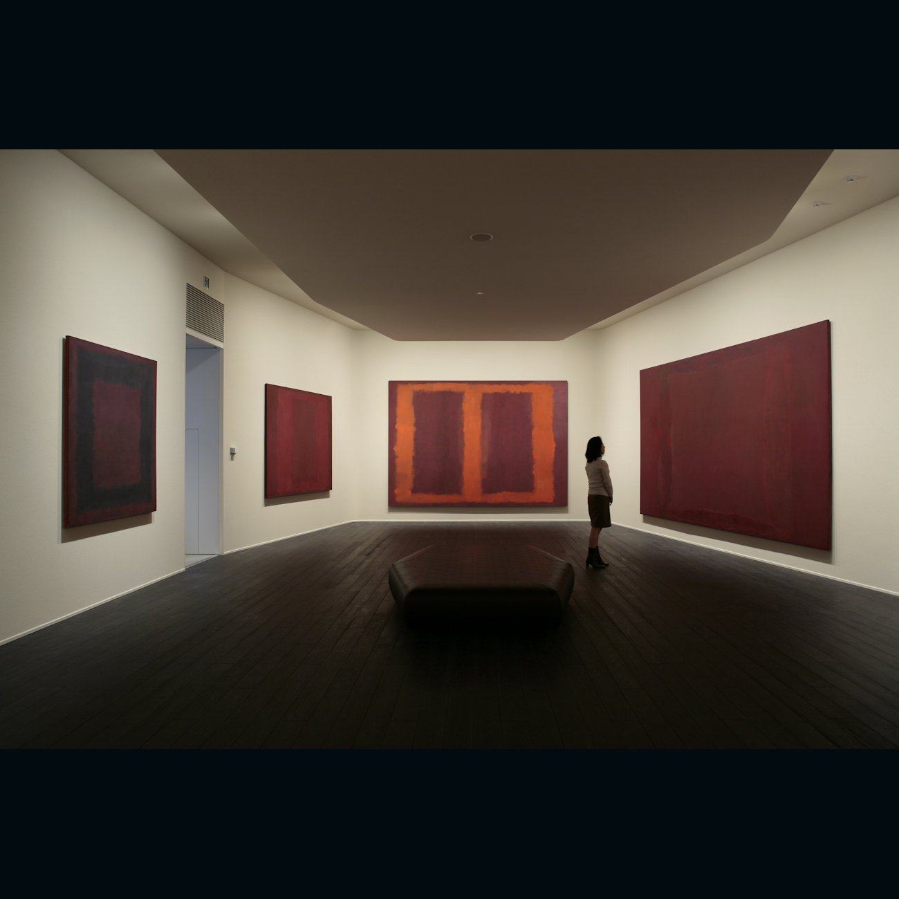 休館決定で話題の名美術館近現代の良質収集品どこへ「壁画」が内包し