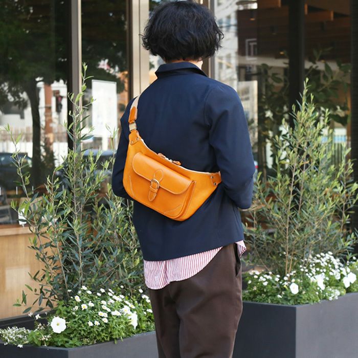 フロントポケットクロスボディバッグ｜PORCO ROSSO