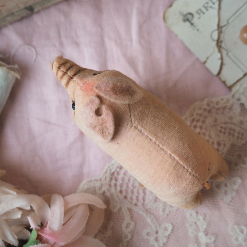 シュタイフ社製ブタの縫いぐるみ jouet・おもちゃ