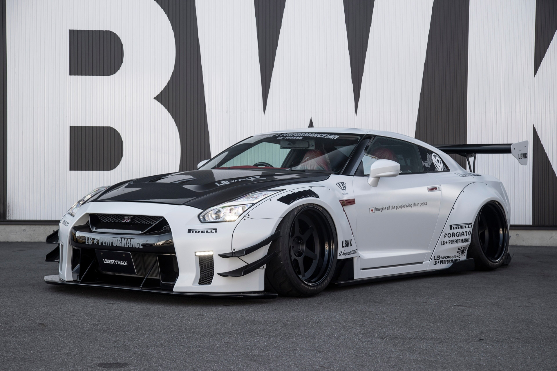 LB-WORKS NISSAN R35 GT-R Type2 Ver.1 - LIBERTY WALK | リバティー
