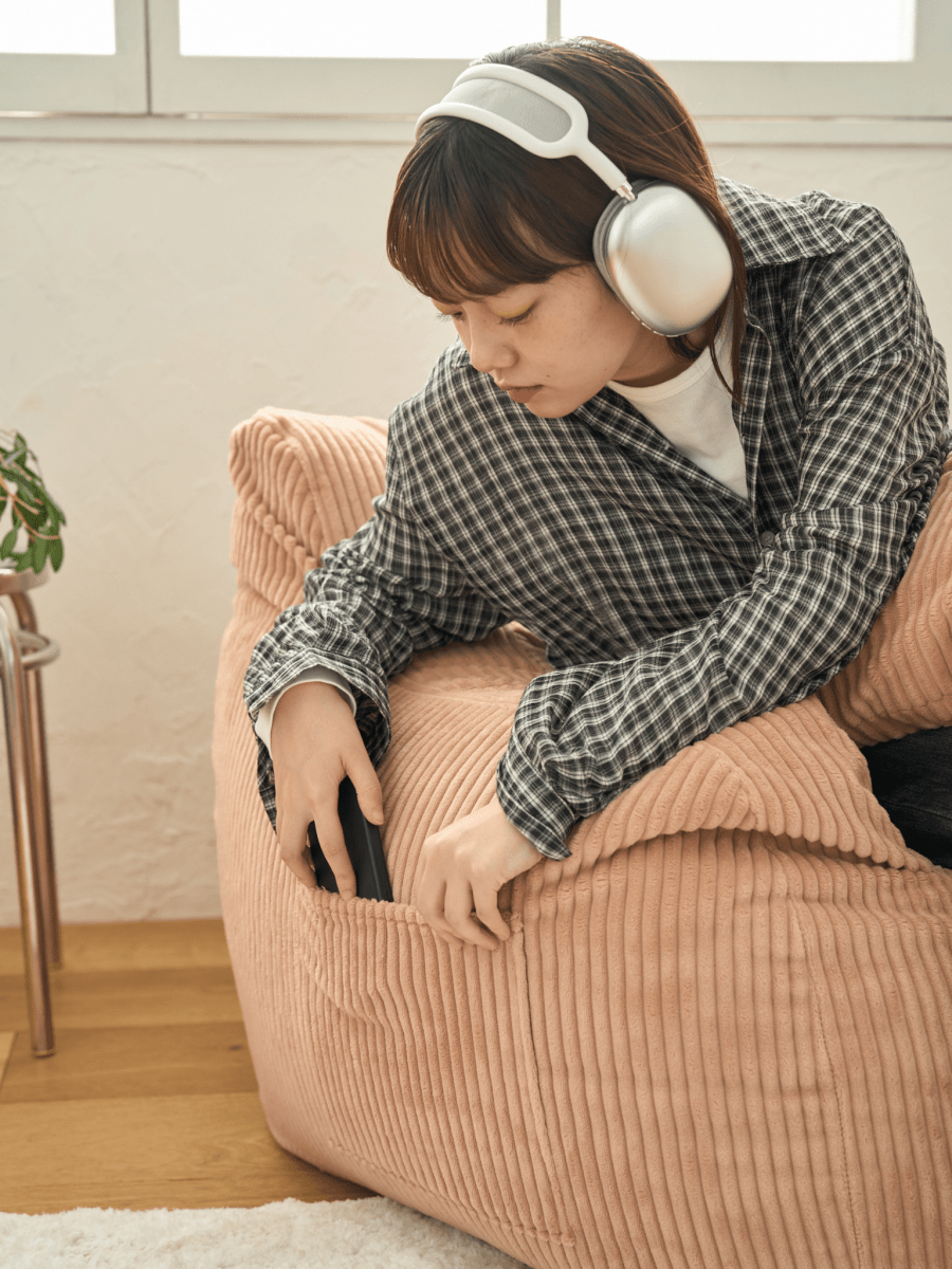 LOOSY 1人掛けビーズソファ Coral Pink｜1人用ソファ おしゃれ