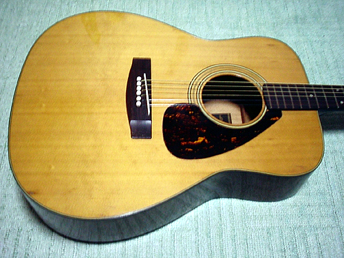 ヤマハ FG黒ラベル （YAMAHA FG-180J） : ギター・ラボ （国産ギター