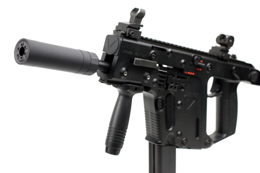 KSC KRISS VECTOR SMG用に16mm正ネジ対応サプレッサーを取り付けてみる