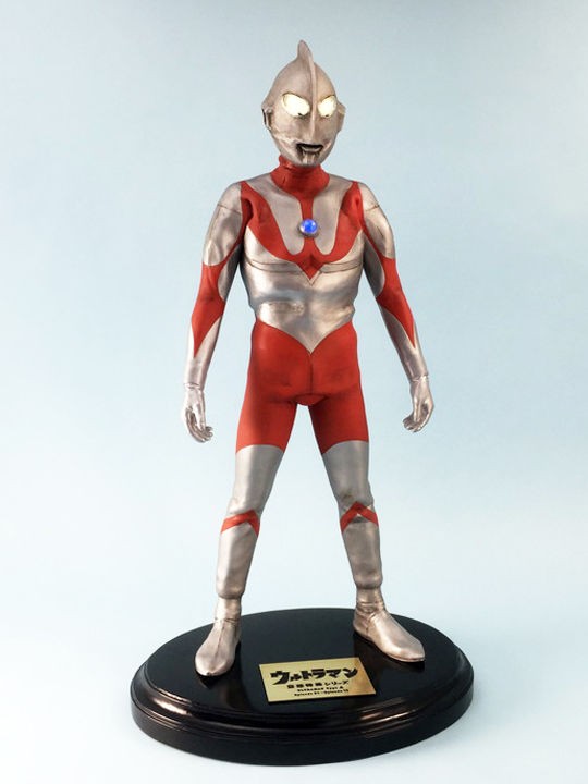 ハンサムタロウエム謹製 ウルトラマン TYPE A 電飾発光改造！ : Yaman