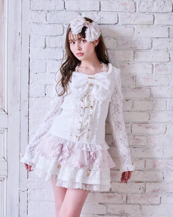 GALLERY | LIZ LISA (リズリサ)