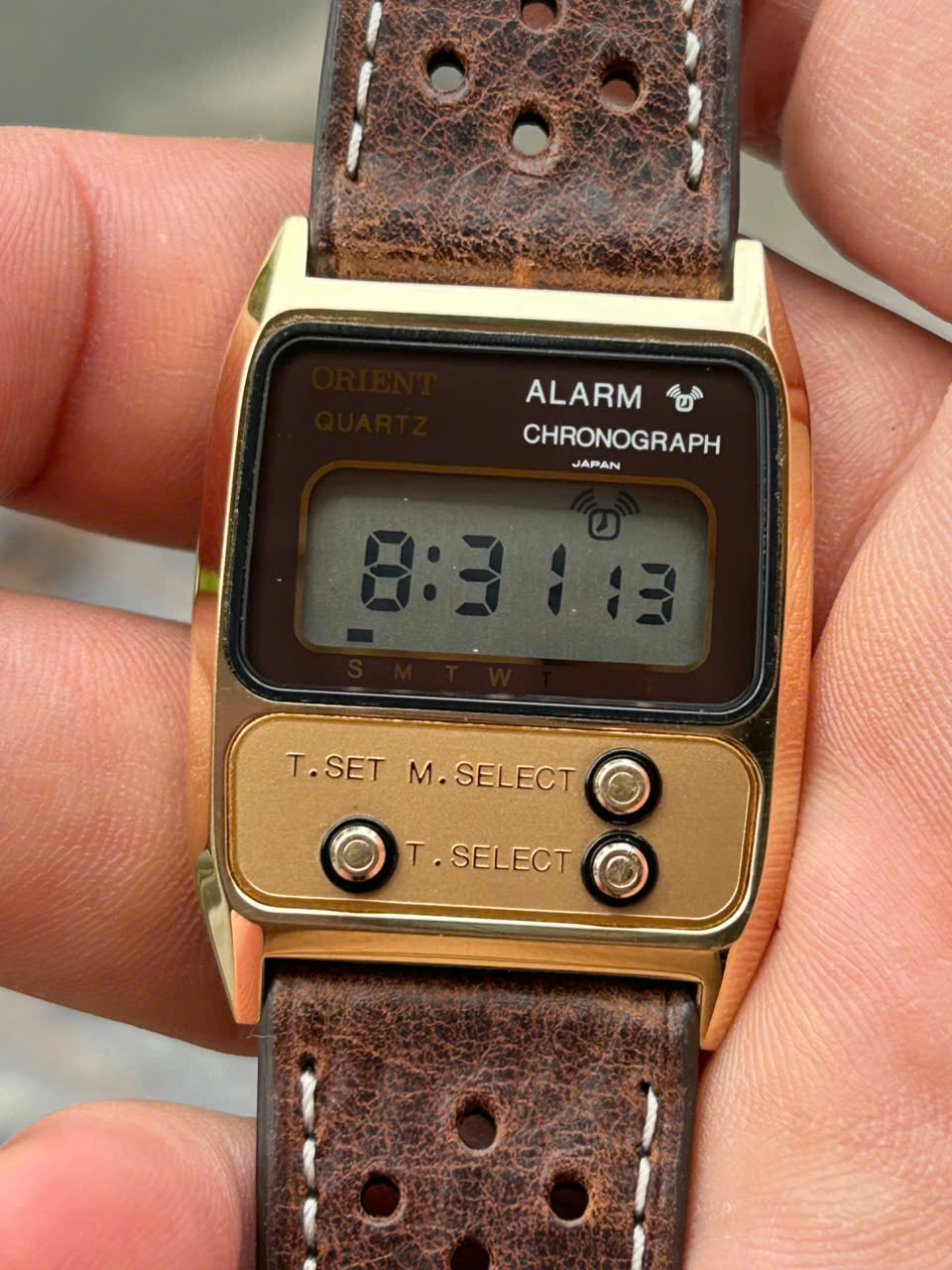 Vintage ORIENT Alarm Chronograph Digital Men's Watch G 810501-40