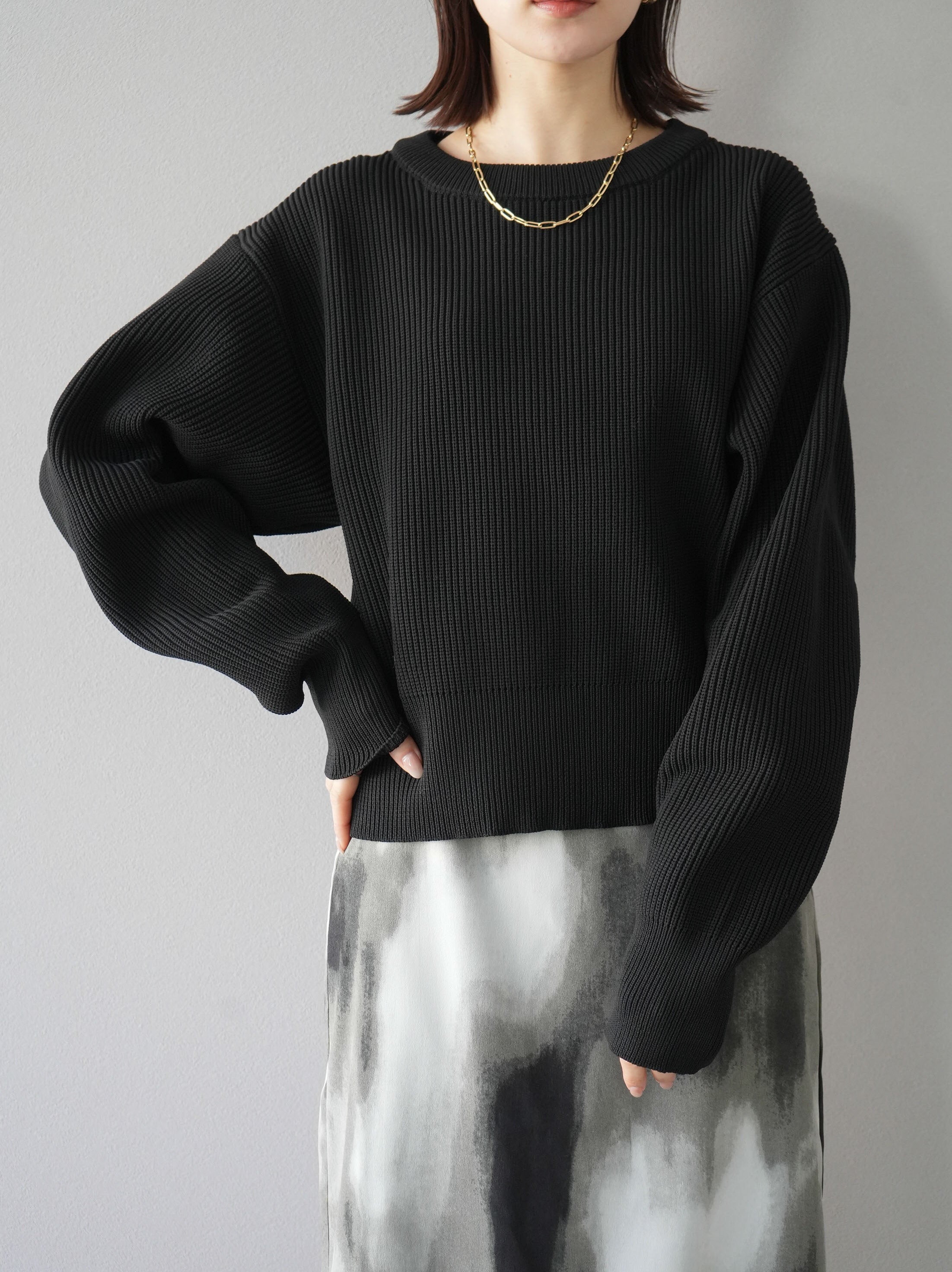 予約]あぜ編みポリエステルニットプルオーバー/ブラック – Lumier