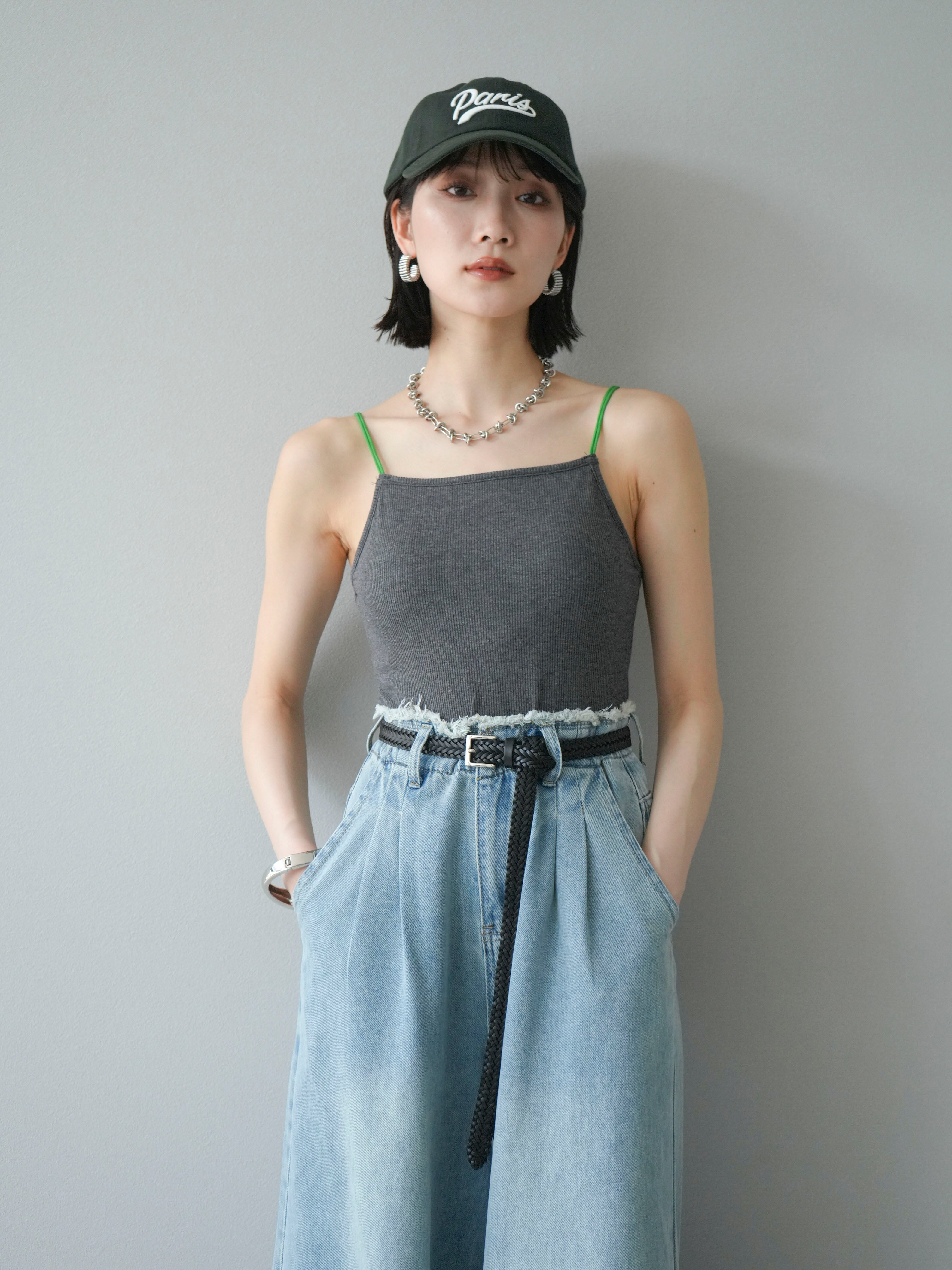 予約]バイカラーストラップカップ付キャミソール/グレー – Lumier