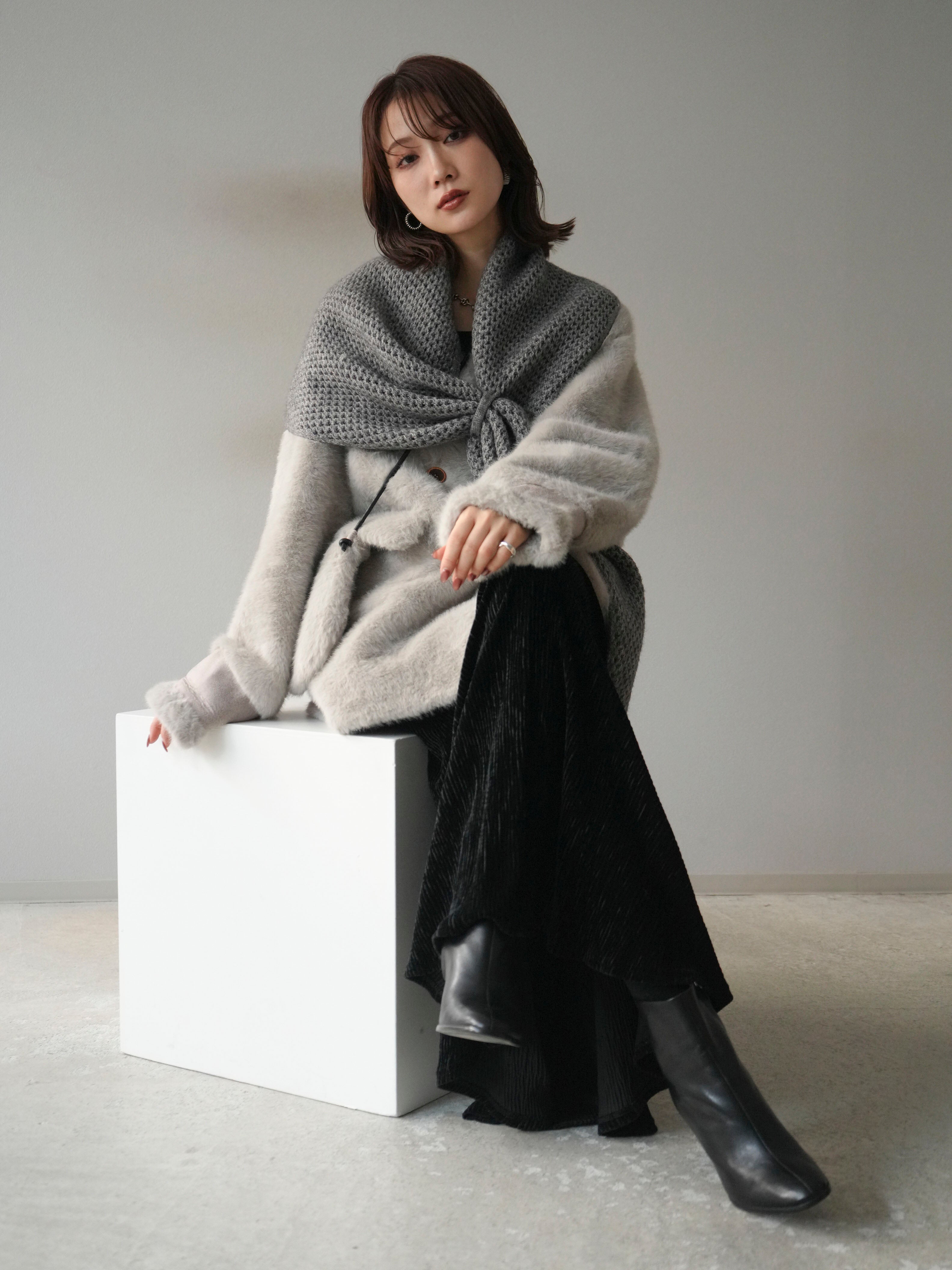 予約]バッグ付エコファーノーカラーコート/gray – Lumier