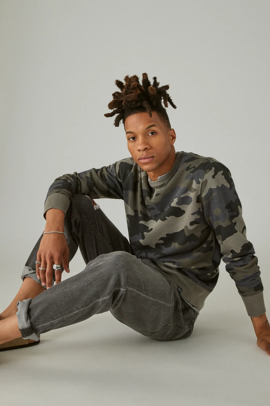 CLOUD SOFT FLEECE CAMO CREW NECK SWEATSHIRT | Lucky Brand