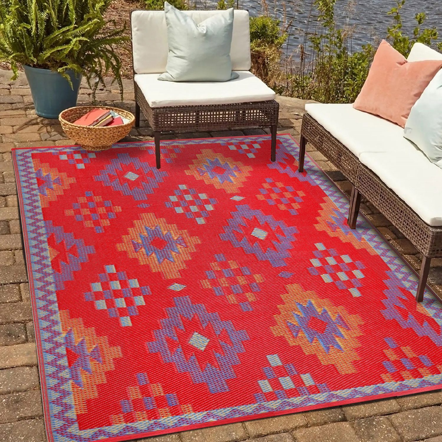Murat Modern Orange Indoor/Outdoor Patio Rug - Lush Ambience