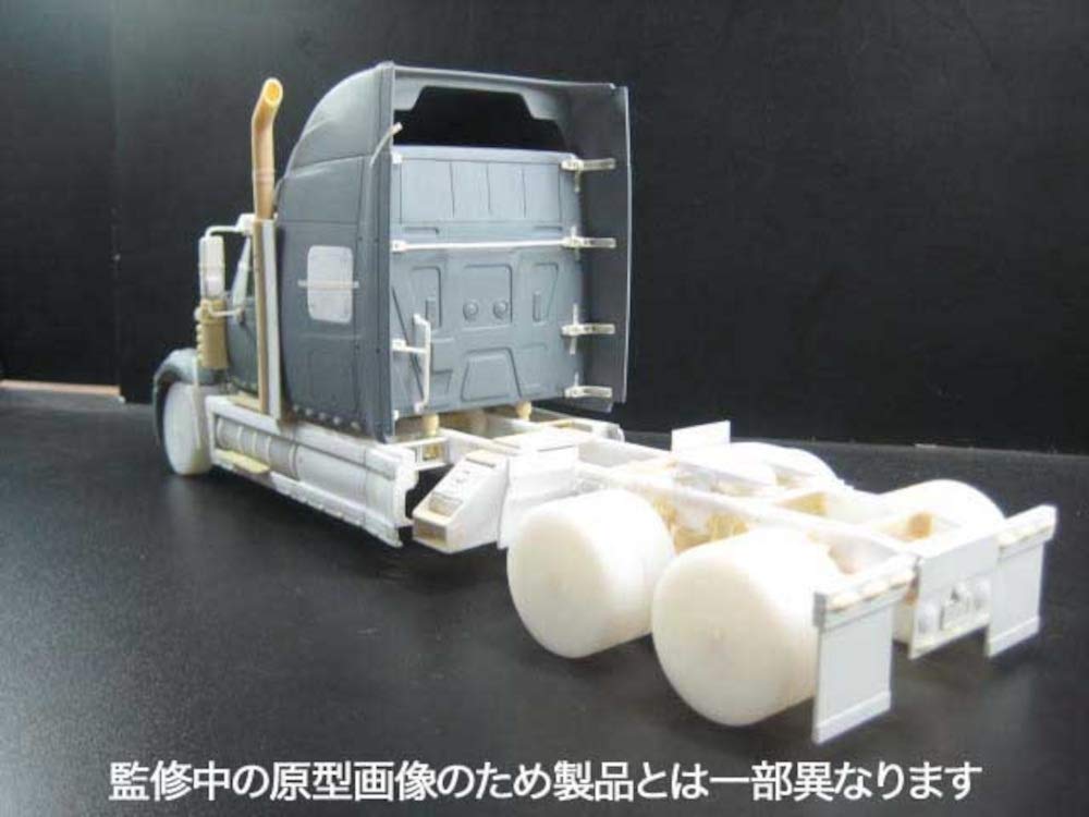 Amazon.com: Moebius Models 2010 International Lonestar MOE1300