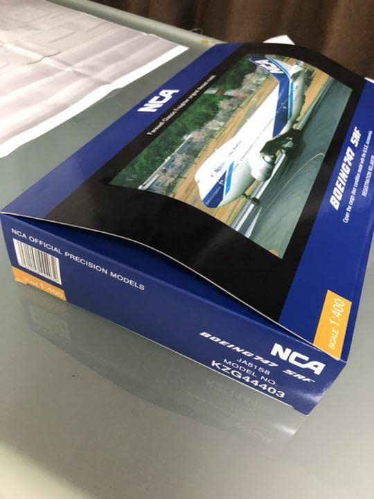 Amazon | NCA 日本貨物航空B747 1400 ジオラマ 全日空商事