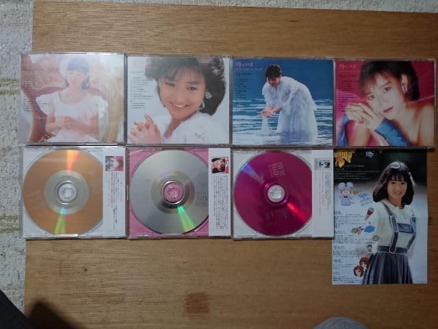 Amazon.co.jp: 岡田有希子 CD・DVD-BOX「贈りものIII」未開封3枚あり