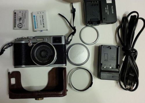 Amazon.com : Fujifilm X100 12.3 MP APS-C CMOS EXR Digital Camera