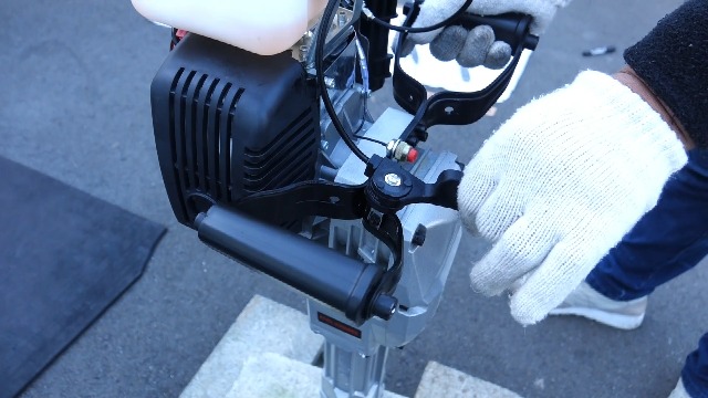 Amazon | MOTOFUTURE エンジンブレーカー はつりハンマー 4サイクル 2