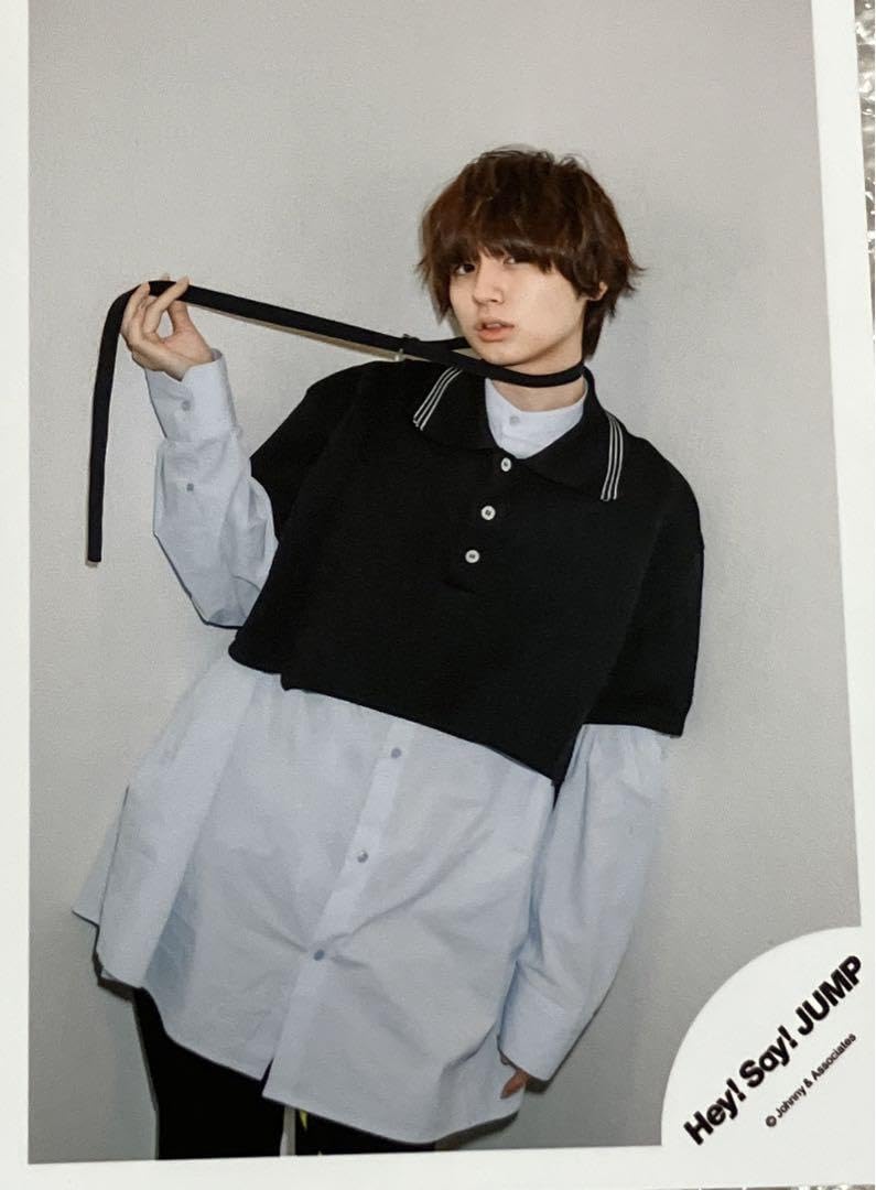 Amazon.co.jp: ☆Hey!Say!JUMP 伊野尾慧☆公式写真 2枚セット☆85