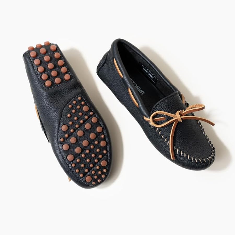 Amazon.com | Minnetonka Women's Classic Driving Moccasin (Black