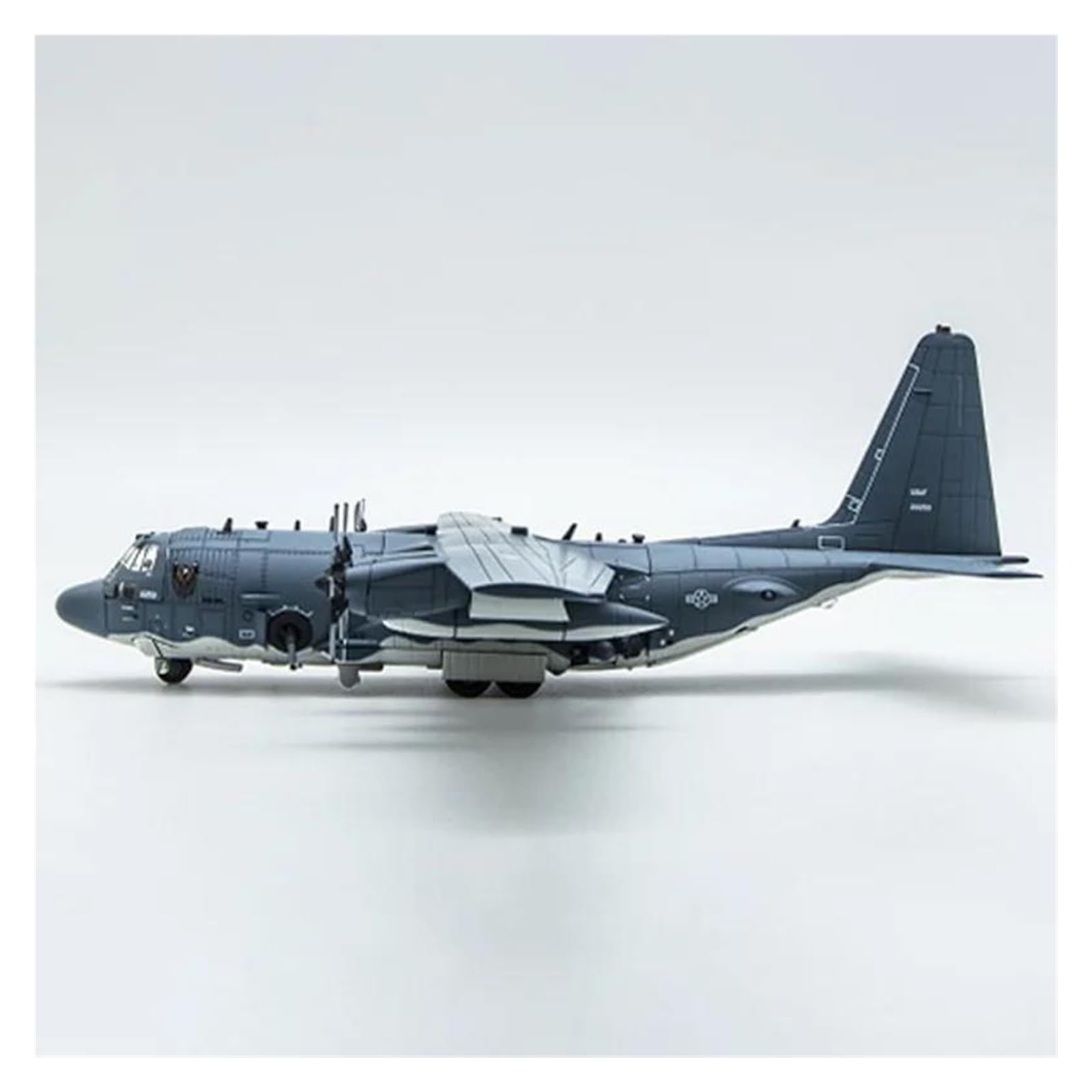 Amazon.co.jp: 航空機 1/144 スケール AC-130U AC130 スプーキーⅡ