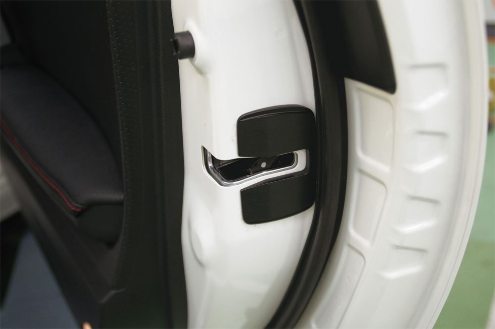 Amazon | TRD ドアスタビライザー 86(ZN6)用 MS304-18001 | ドア