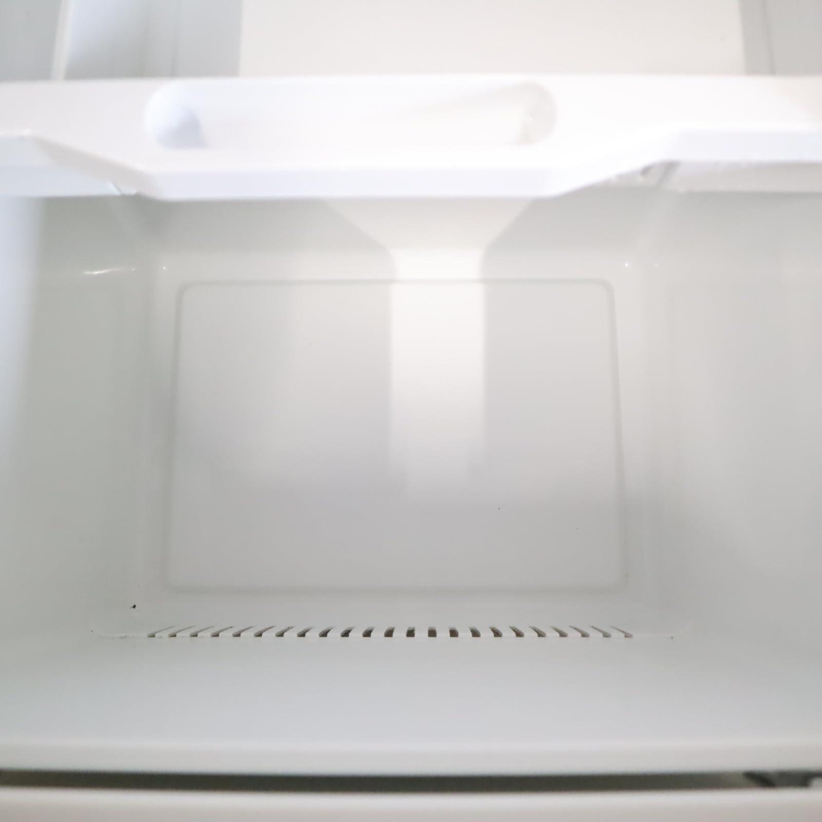 Amazon.co.jp: ハイセンス 冷蔵庫 幅55.4cm 282L ホワイト HR-D2801W 3