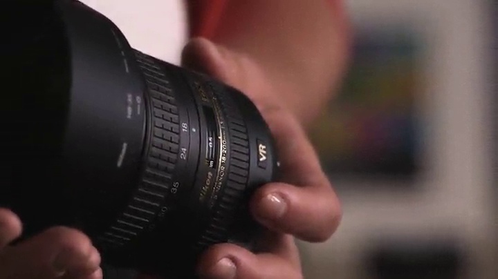 Amazon.com : AF-S DX Nkr 18-200mm F/3.5-5.6G ED VR II : Digital