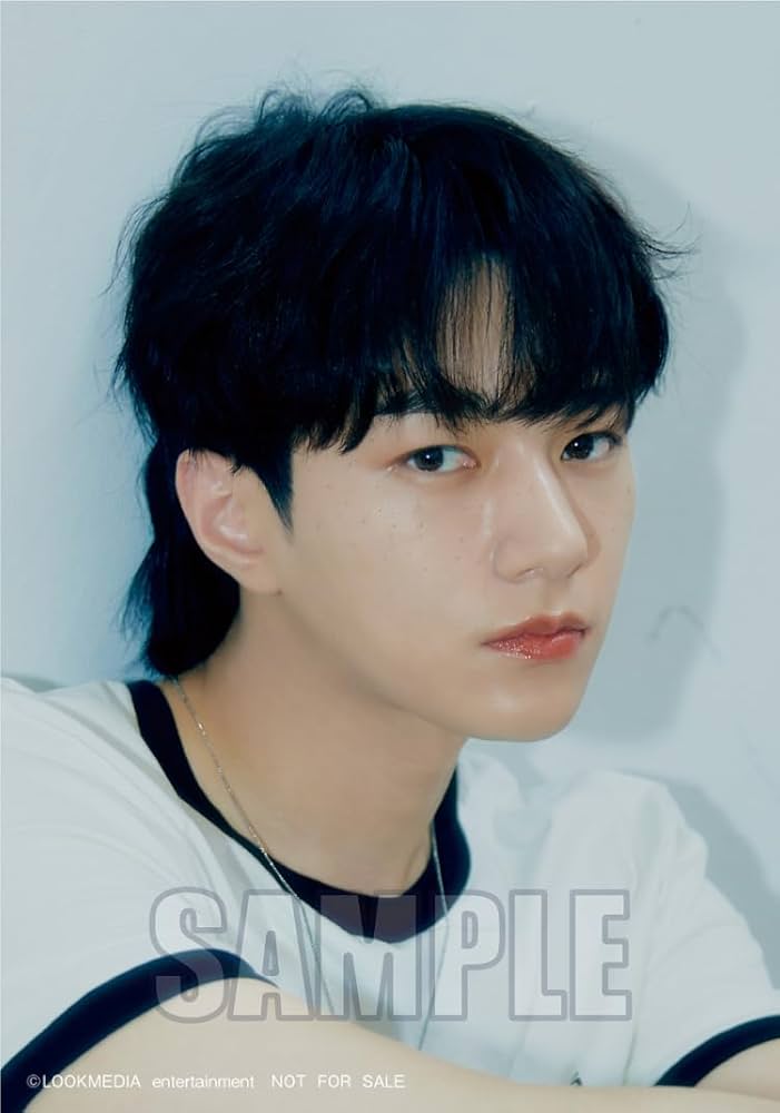 Amazon.co.jp: L (キム・ミョンス) : 【Amazon.co.jp限定】moments - L